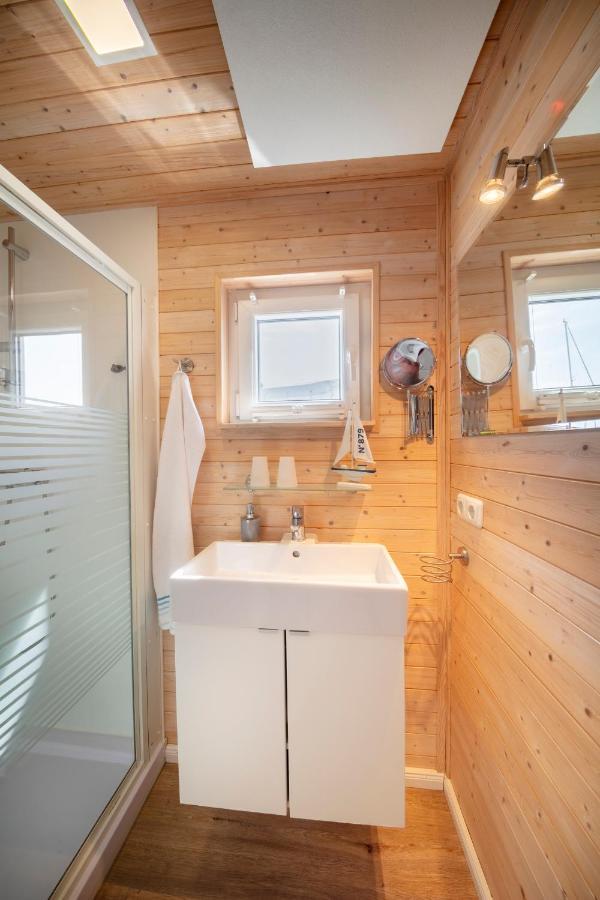 Hausboot Bosse Bateau-hôtel *
